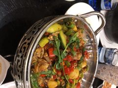 -河畔春天时尚餐厅