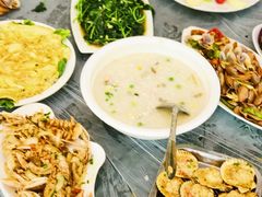 -覃记海鲜美食餐厅