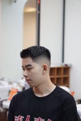 -理昂男士理发店 Barber shop