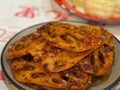 -堂瓦里·33年传统赣菜(第一街区店)