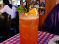 -鲨鱼美式餐厅酒吧Sharky