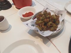-阿瓦山寨·湘菜现炒·剁椒鱼头王(咸阳总店)