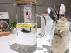 柠檬水-娜娜家•Nana’s restaurant (爱琴海店)
