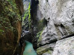 -龙水峡地缝景区