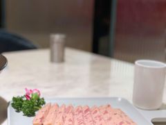 含大肉的特色午餐肉-煲宫猪肚鸡(晶品店)