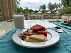 -亚龙湾希尔顿自助餐厅·海鲜·烧烤·沙滩BBQ·现场乐队