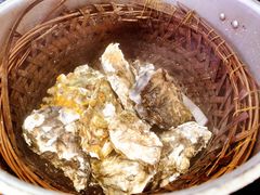 -蚝堡海鲜·威海菜·海肠捞饭·烧烤·亚洲吃蚝公司(幸福门店)
