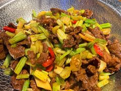 -魏铭鱼头捞饭(晋阳路店)