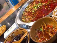 -盐井记·自贡美蛙鲜锅兔(中和店)