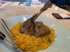 -港丽餐厅(高德置地店)