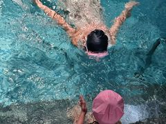 -涨巢·潮玩水疗局