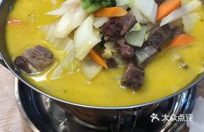 Sauce Duck Hot Pot