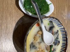 -鲜越鲜鱼粉(财富购物中心店)