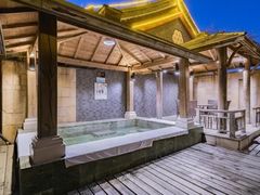 -天津瀚金佰九号温泉酒店(南楼地铁站店)
