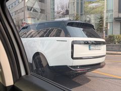 -Galleria百货店名品馆