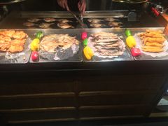 -领鲜活海鲜榴莲自助火锅(东门店)