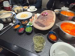 -海上明月海鲜火锅 鲜切牛肉