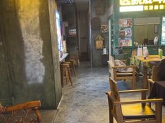 -逃脱反斗城沉浸剧情密室(阳光新业中心店)