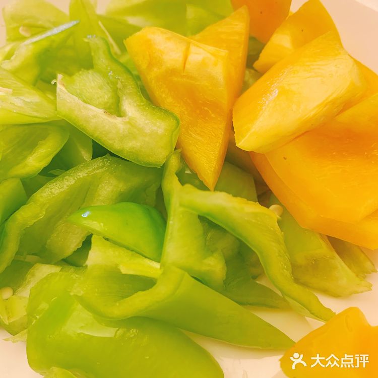 尖椒彩椒猪肉片[加油][礼花]