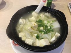 -闫家驴肉老店(华电一校店)