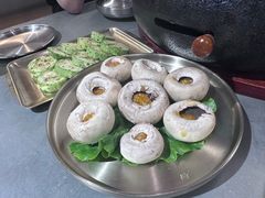 -围炉肉舍丹东海鲜烤肉·烤活鳗(步行街店)