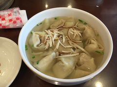 三鲜馄饨-王興記(中山路店)