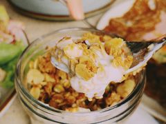 麦片酸奶-RAC BAR(安福路店)