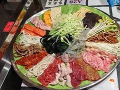 -朱光玉火锅馆(小寨原力场店)