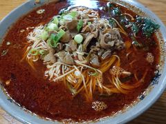 泡椒鸡杂小面-丁丁猫重庆小面(徐州路店)