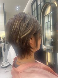 -丁和李朴美发沙龙