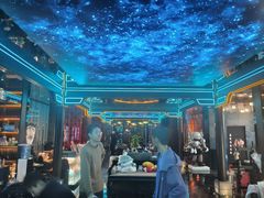 -屋有岛沉浸游戏旗舰店(中山公园店)