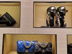 -CHANEL(恒隆广场店)