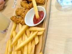 -必胜客(阿罗海店)