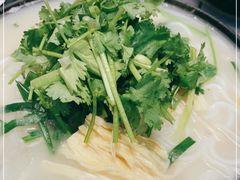-肥汁米蘭香港米线(长宁来福士店)
