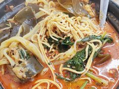 -曹宝林砂锅麻辣烫(星光路店)