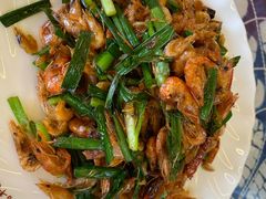 韭菜炒虾-瑞丰园庭院餐厅·白族传统家常菜