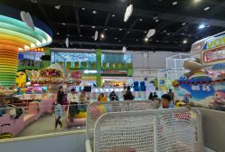 -玩塾品格乐园(宇宙太空龙旗店)
