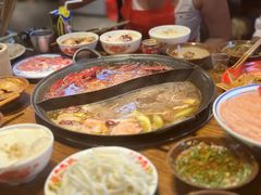 -萍姐火锅·公路夜市(武汉首店)