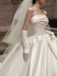 -纯色时光婚纱艺术馆WHITE