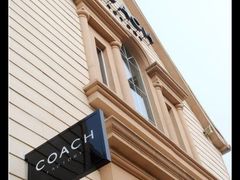 -COACH蔻驰(赛特奥特莱斯店)