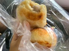 鲜肉月饼-草庐酒家