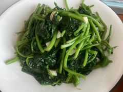 -莲餐厅·湖北菜·潜江小龙虾店(愚园路店)