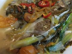 酸菜梅子鱼-长平老姿娘夜粥(平东一街店)