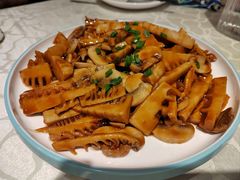 口蘑烧春笋-福来居烤鸭店(天坛二店)