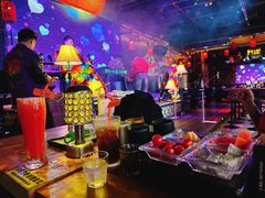 -喜鹊音乐酒馆(西街店)