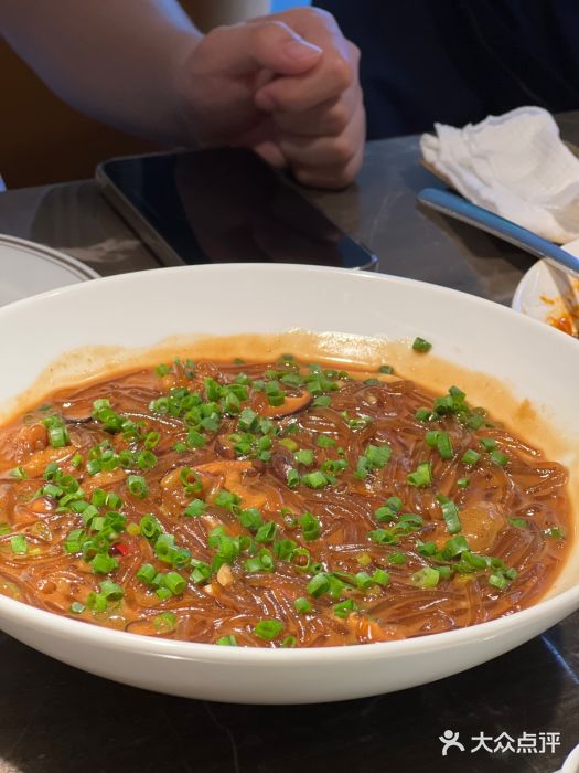 新荣记(BFC外滩金融中心店)沙蒜烧豆面图片