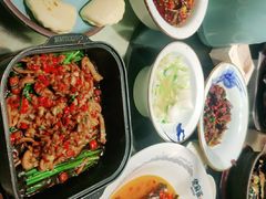 -佬麻雀·新湘菜(珠海金发购物中心店)
