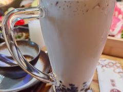 -湊湊火锅·茶憩(杭州湖滨银泰in77店)