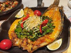 -云海肴·汽锅鸡·云南菜(天山百盛优客店)