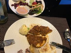 -唐拉雅秀酒店-西锦汇空中BBQ·思创餐厅